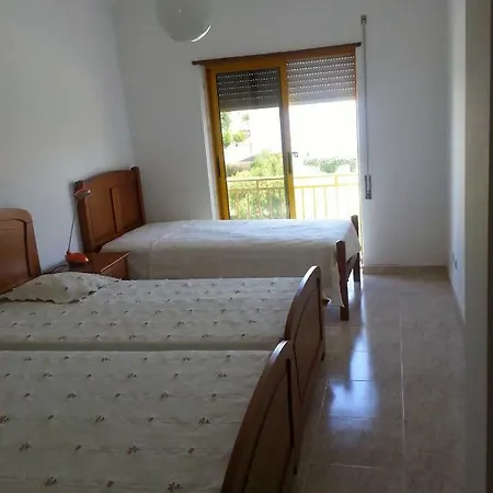 T3 C/ Piscina A 100 M Da Praia Διαμέρισμα *